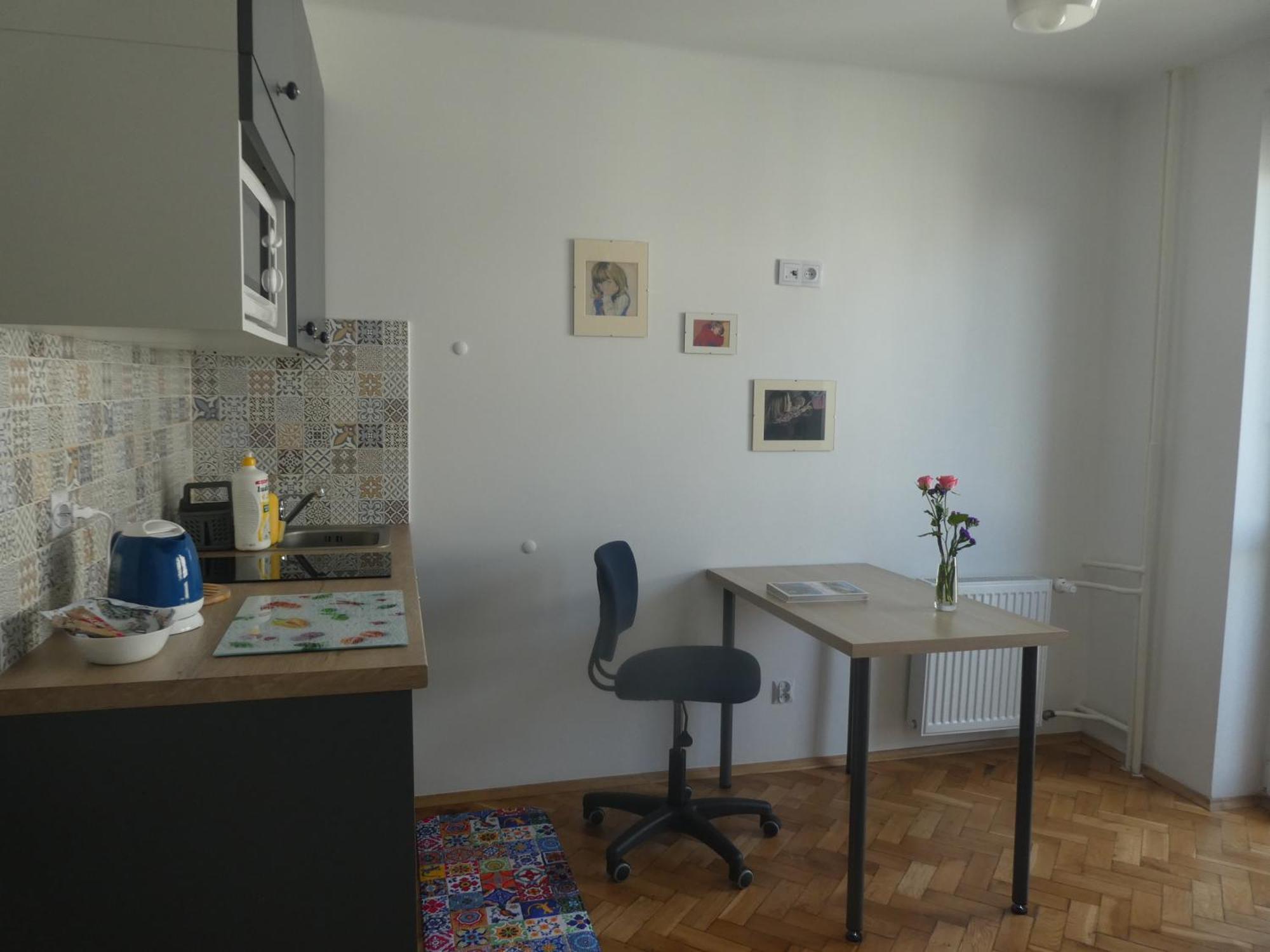 Yellow Dragon Apartment